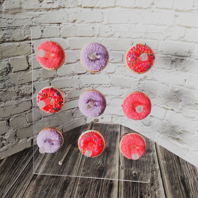 Doughnut συνήθειας σαφής ακρυλικός Lucite στάσεων κάτοχος 118mm δίσκων τροφίμων